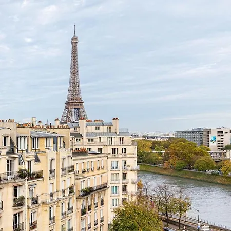 Guestready - View Of The Eiffel Tower Ideal For 2 * Paris