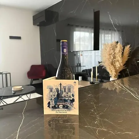 Guestready - View Of The Eiffel Tower Ideal For 2 * París