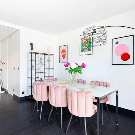 Guestready - View Of The Eiffel Tower Ideal For 2